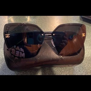 Chanel Sunnies